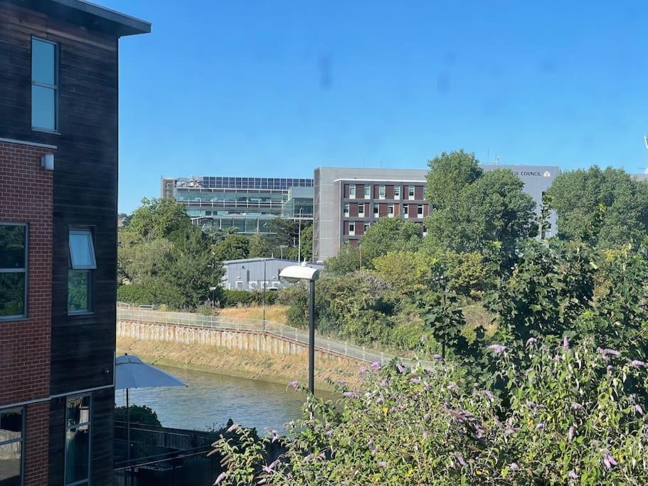 Ed Executive Ipswich Accommodation المظهر الخارجي الصورة
